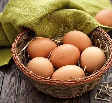 Антибиотики в куриных яйцах: мифы и реальность
